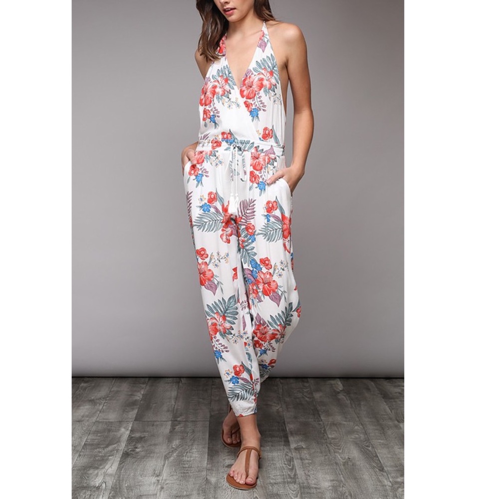 Floral jumpsuit tropical print